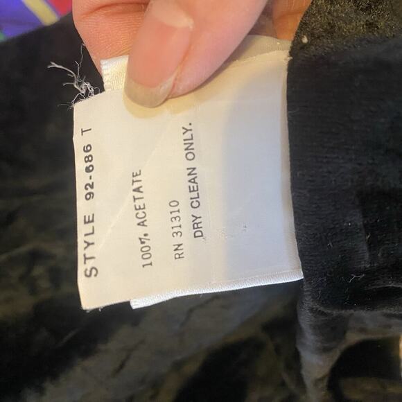 Vintage 90s ByerToo! Women Dress 7/M Black Velvet Multicolor Ruffle Skirt Retro - Picture 6 of 13